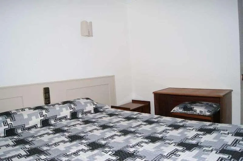 Hotel Font Del Marge Andorra la Vella 3*,